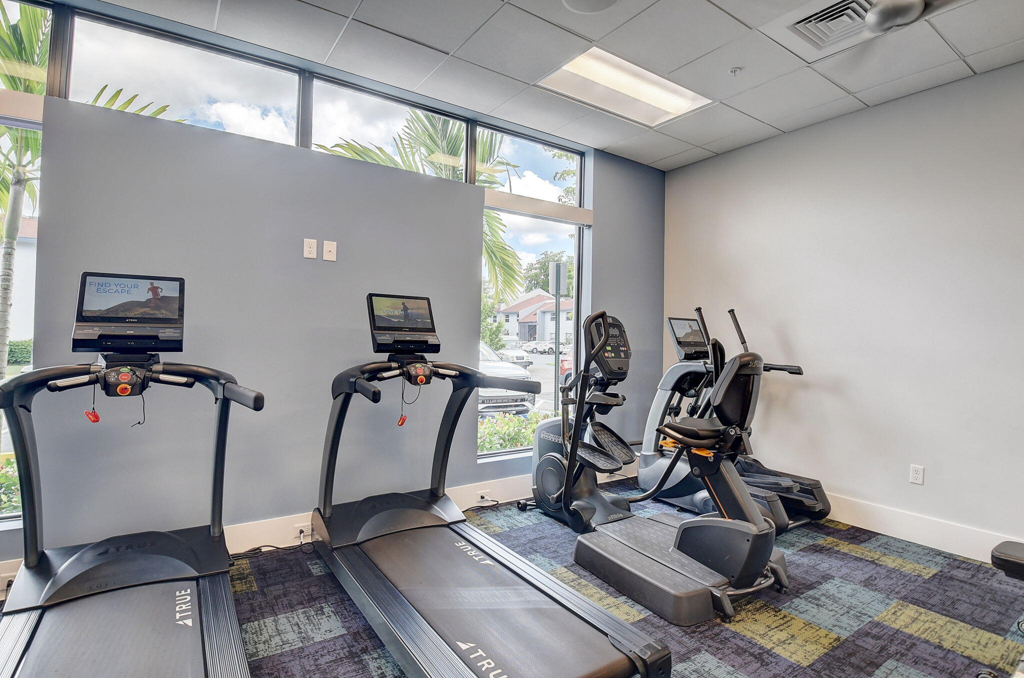 VILLAGES OF ORIOLE DEAUVILLE CONDO - Residential