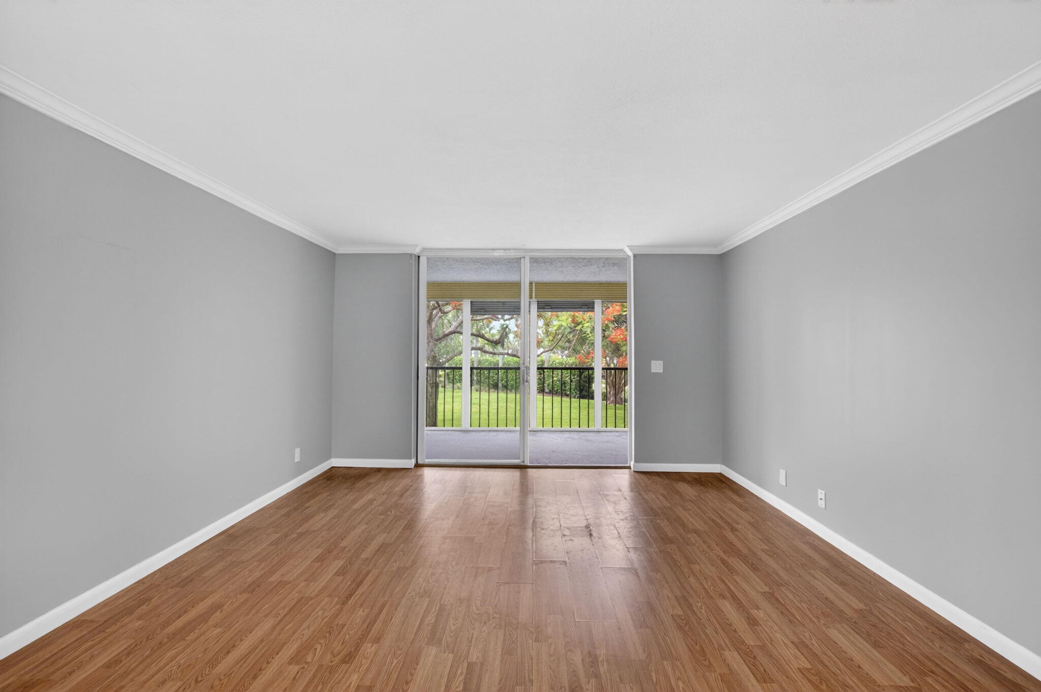 VILLAGES OF ORIOLE DEAUVILLE CONDO - Residential