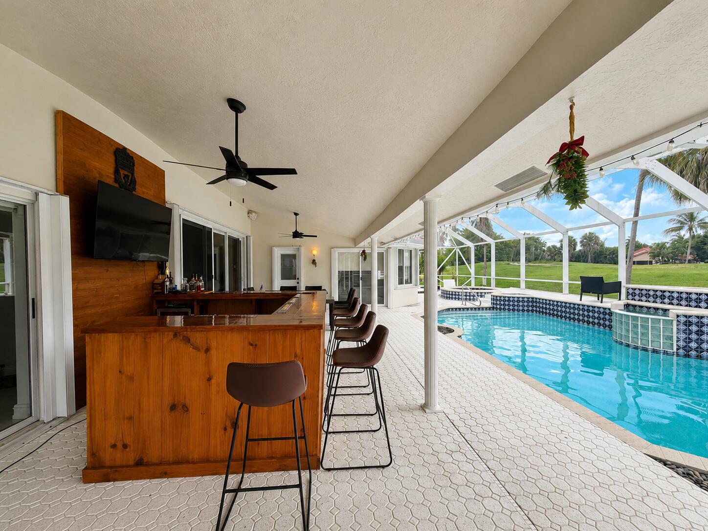 BOCA GREENS 8 - Residential