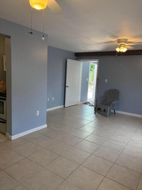 LANTANA AMNDED PLAT IN - Residential Income