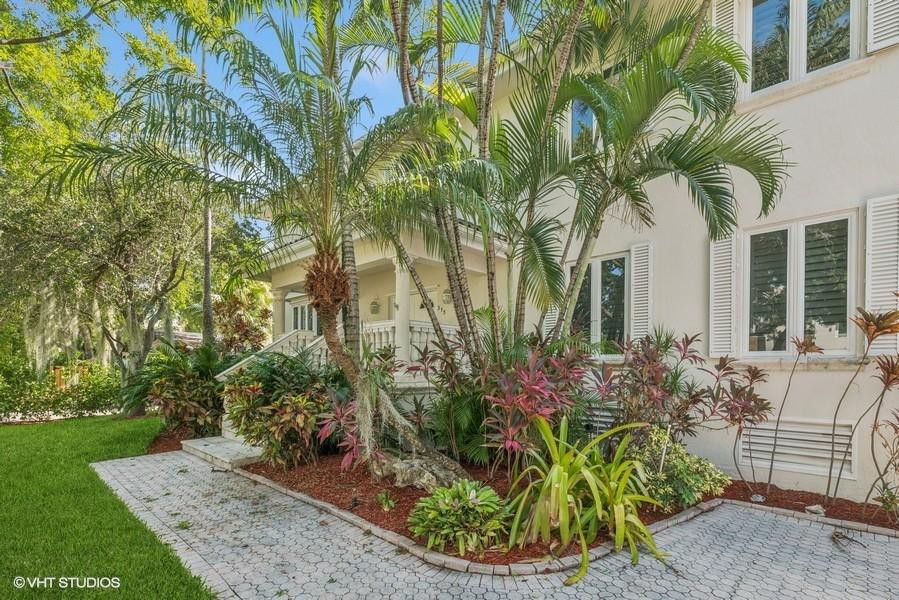 Tropical Isle Homes Sub - Residential