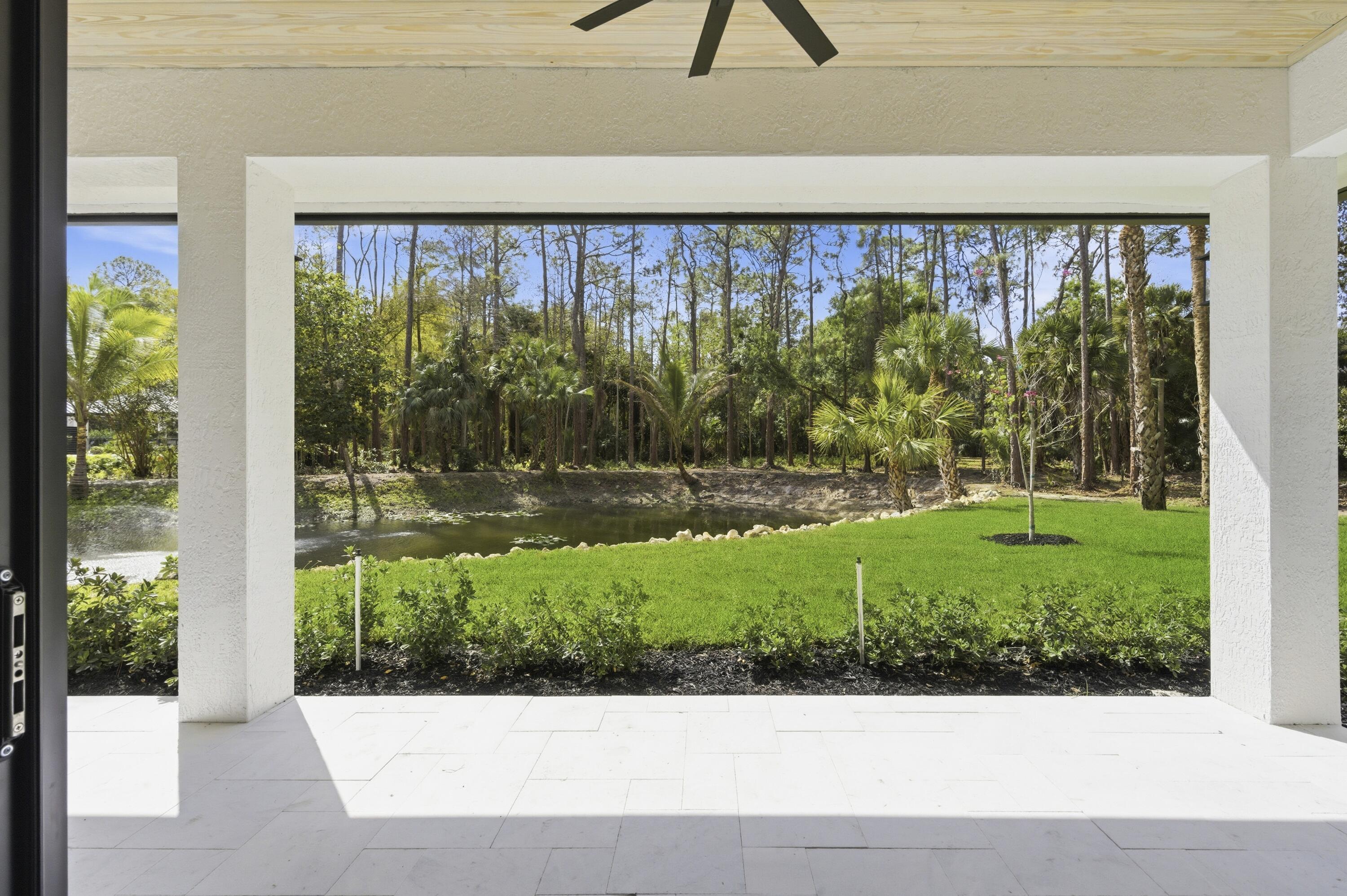 LOXAHATCHEE GROVES - Residential