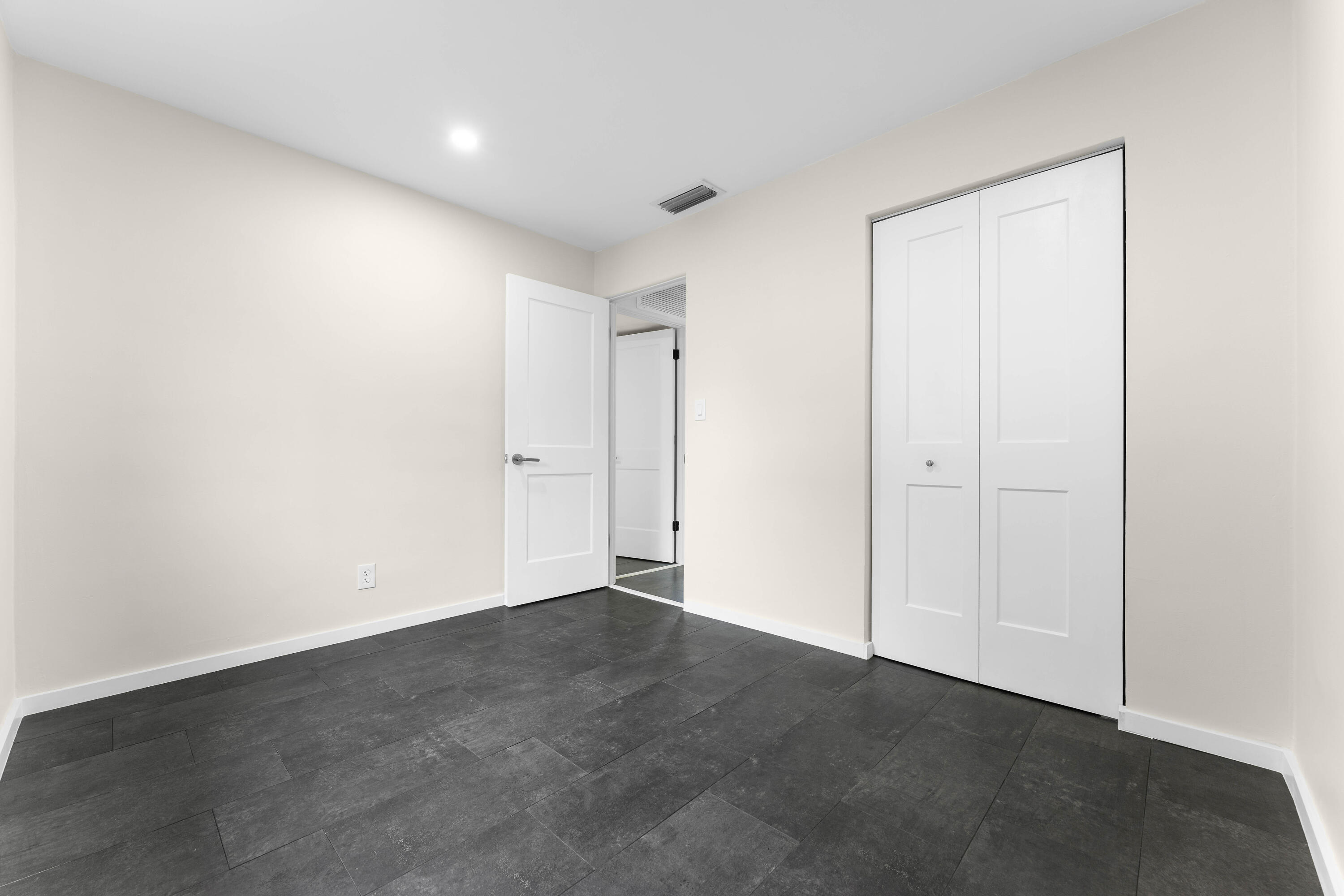 COLLIER ESTATES 1ST ADD - Residential