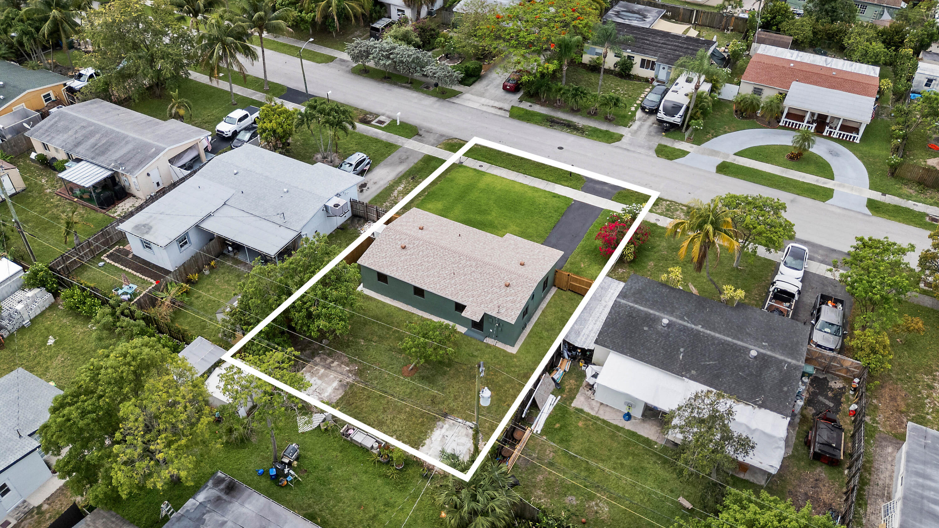 COLLIER ESTATES 1ST ADD - Residential