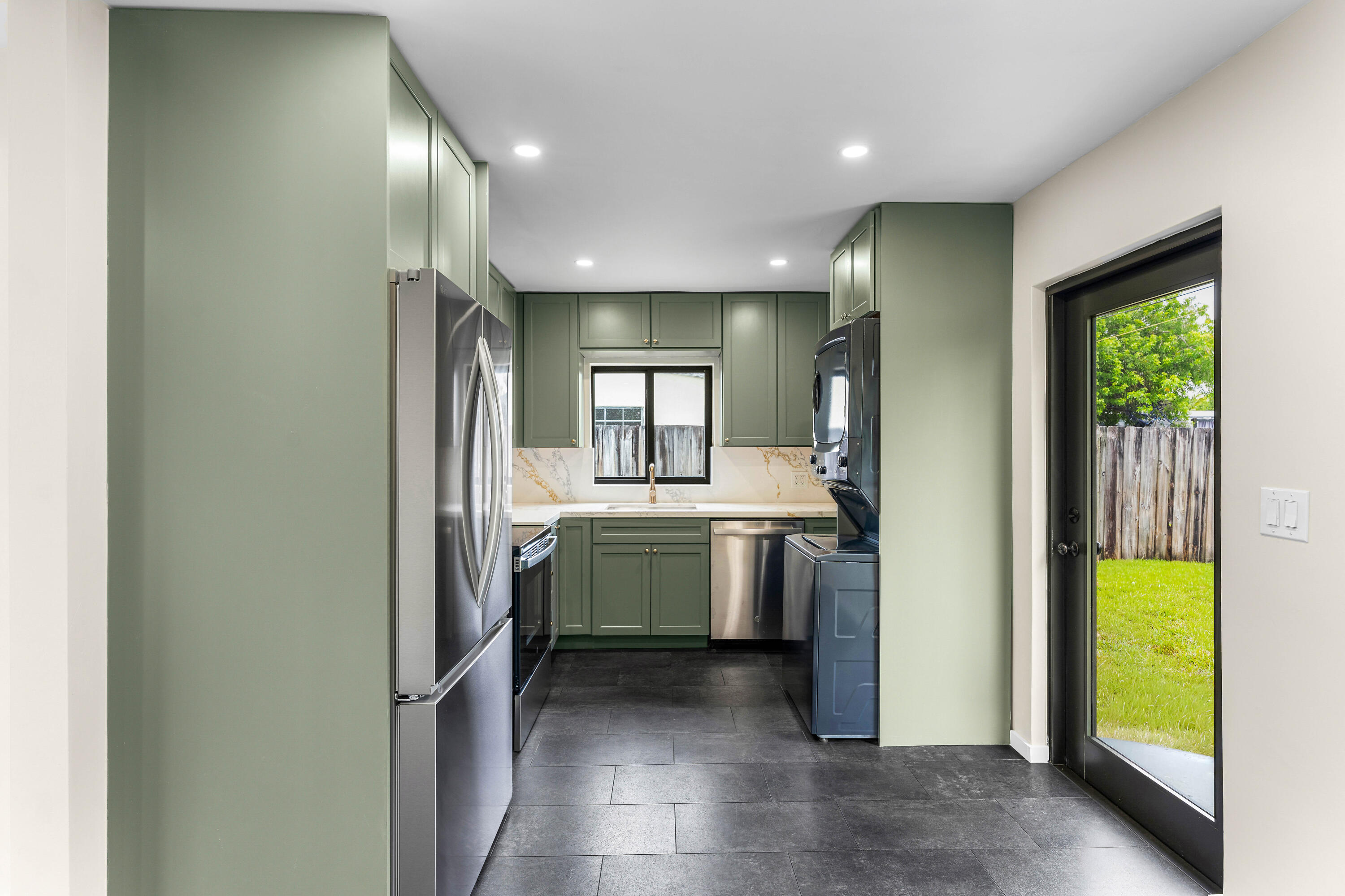 COLLIER ESTATES 1ST ADD - Residential