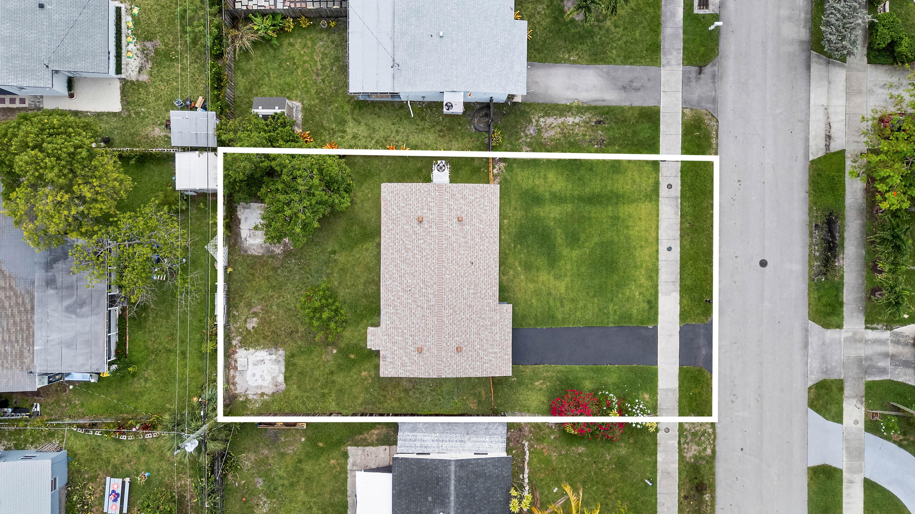 COLLIER ESTATES 1ST ADD - Residential