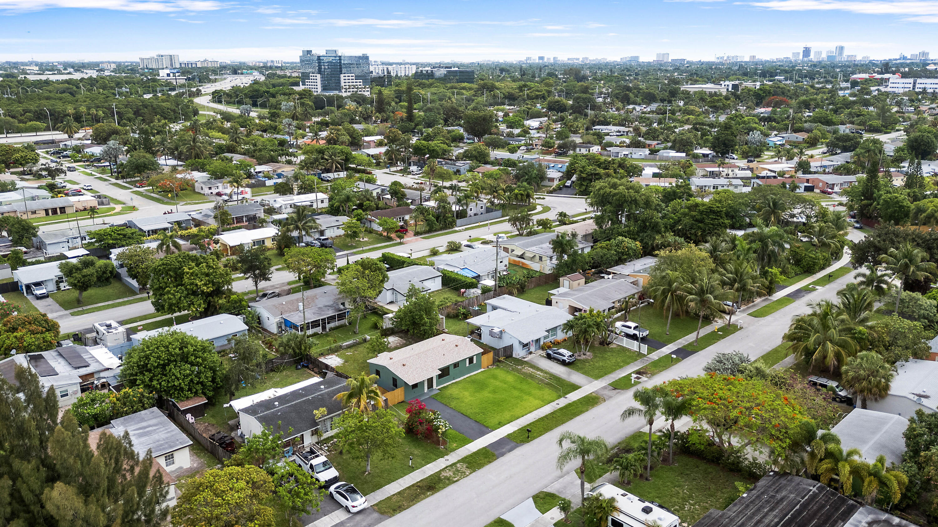 COLLIER ESTATES 1ST ADD - Residential