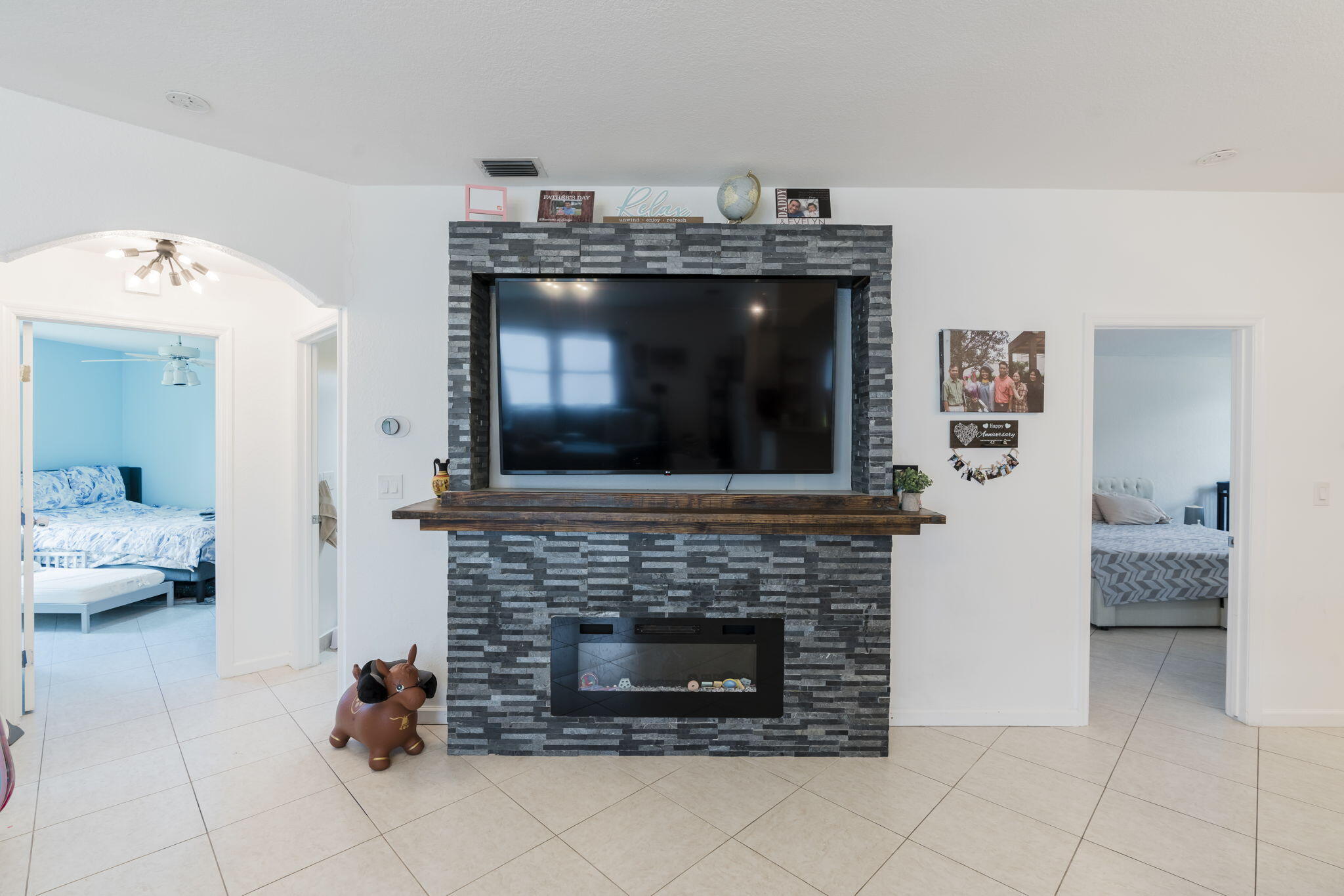 BOYNTON LAKES 6 - Residential