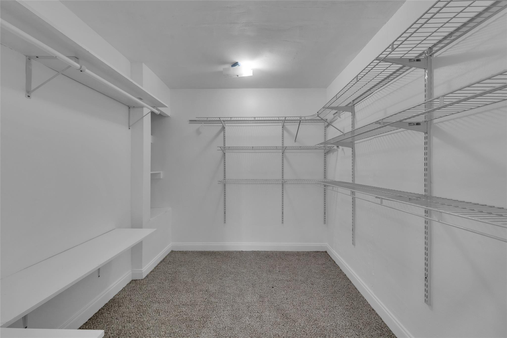 TAMARAC LAKES SECOND SEC - Residential Lease