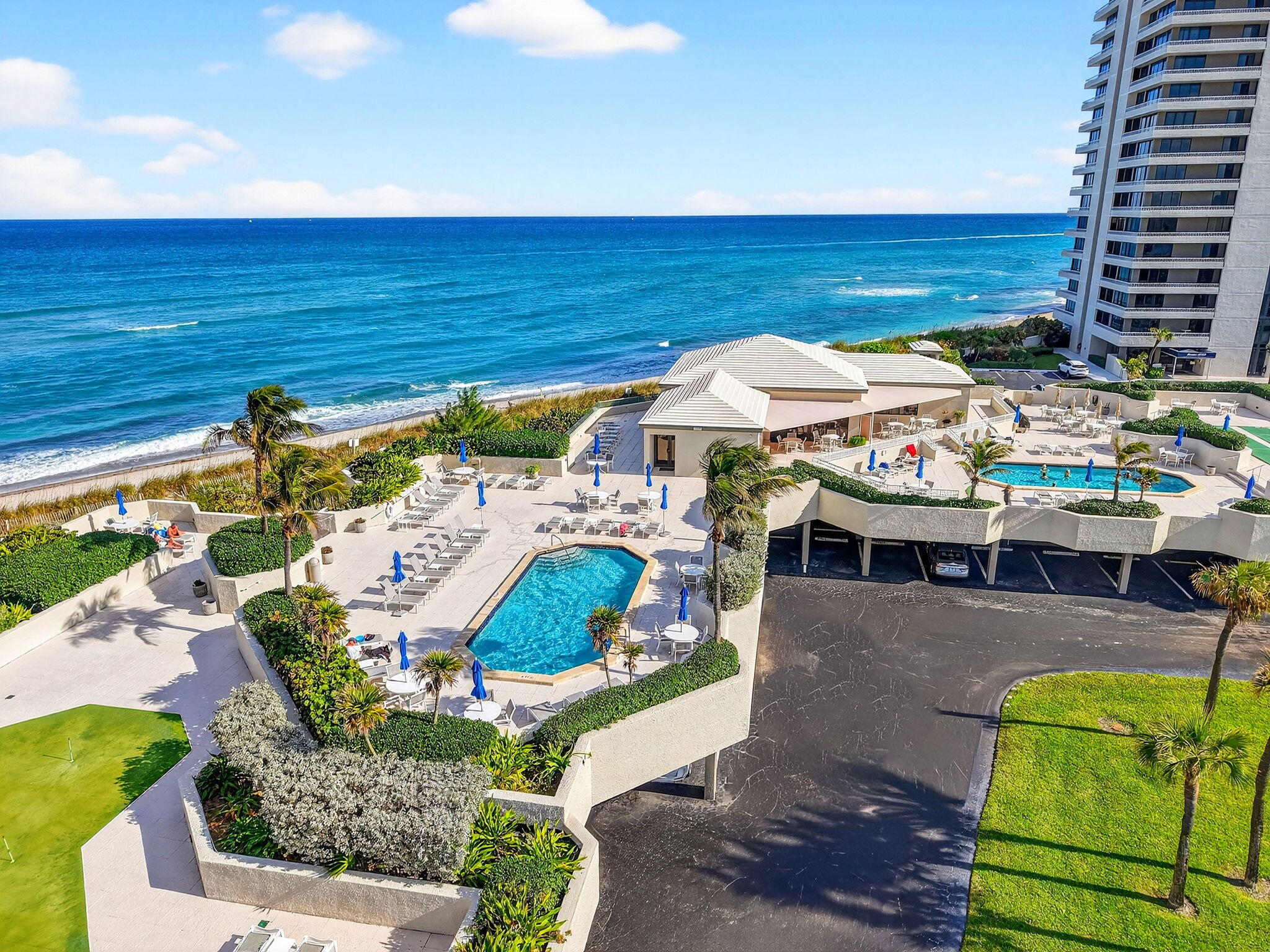 WATER GLADES CONDO - Residential