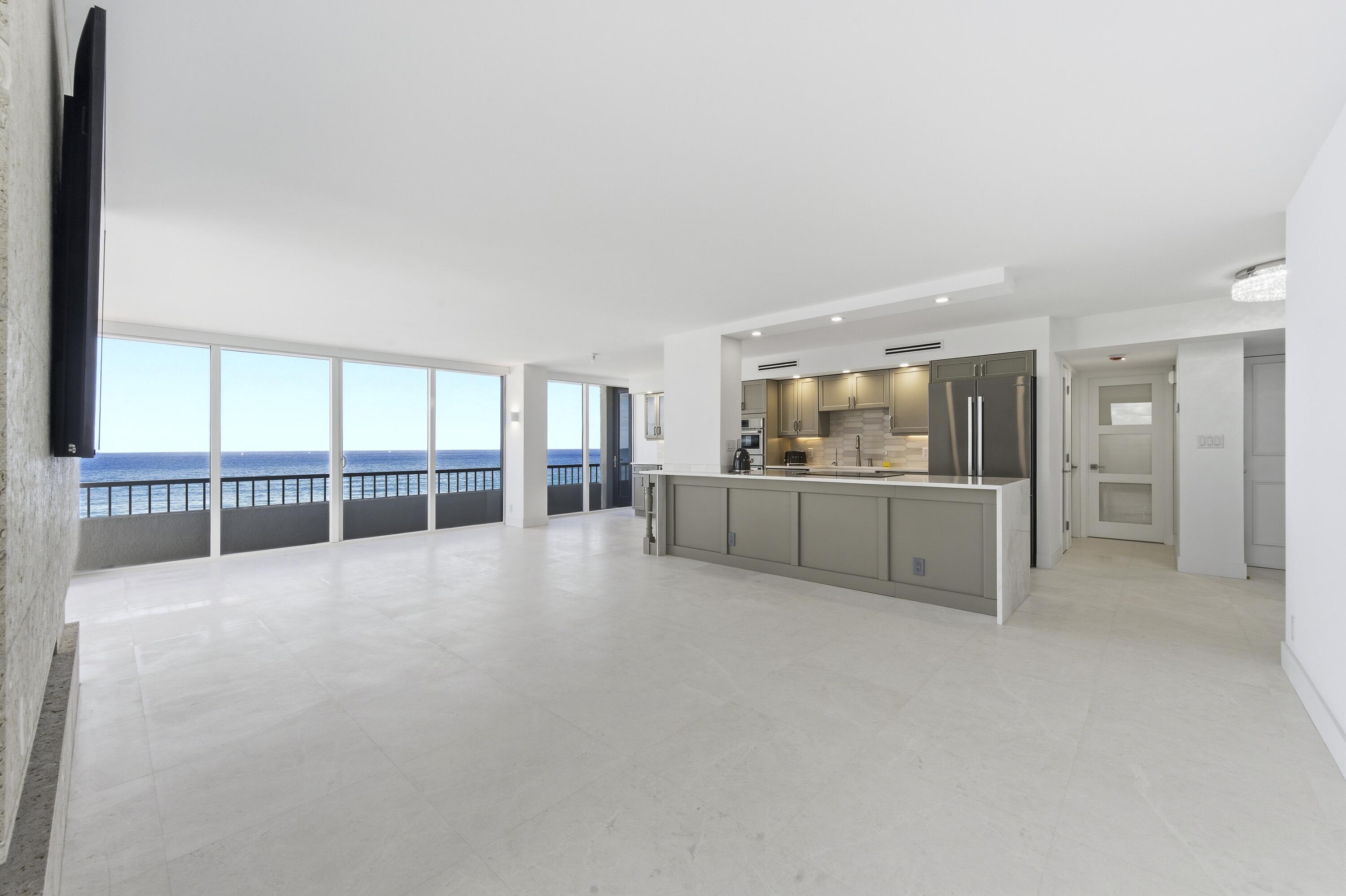 WATER GLADES CONDO - Residential