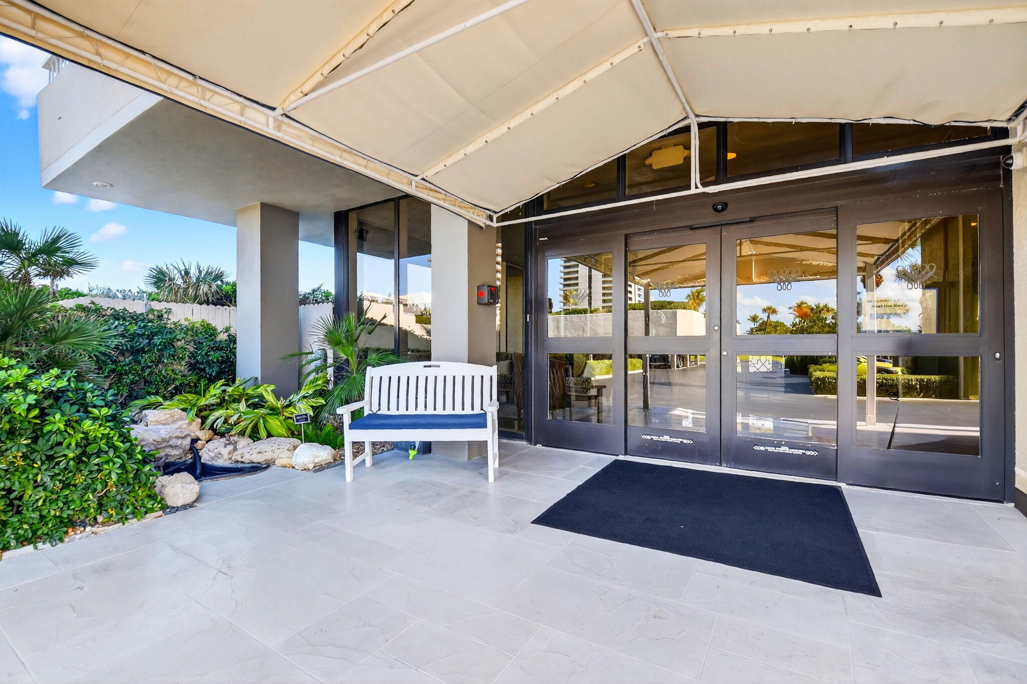WATER GLADES CONDO - Residential