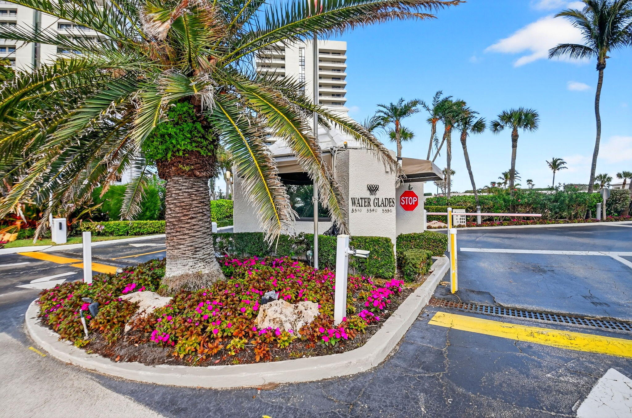 WATER GLADES CONDO - Residential