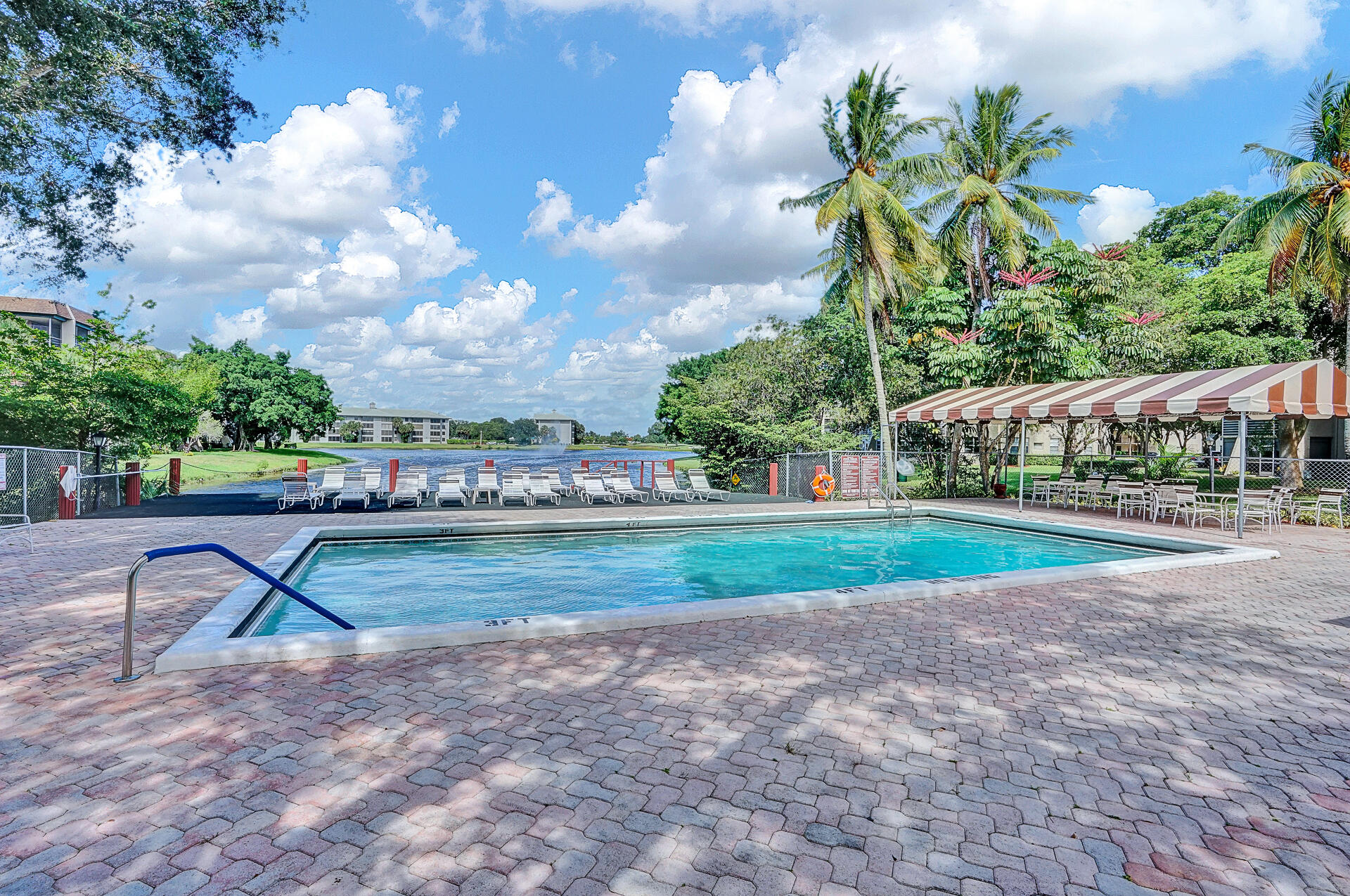 POINCIANA 6 OF PINE ISLAND RIDGE - Residential