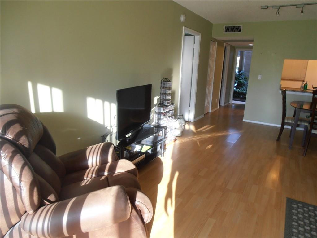 POINCIANA 6 OF PINE ISLAND RIDGE - Residential