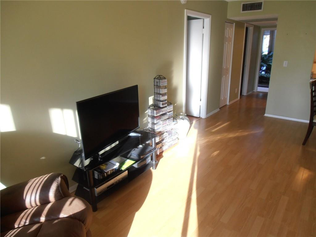 POINCIANA 6 OF PINE ISLAND RIDGE - Residential