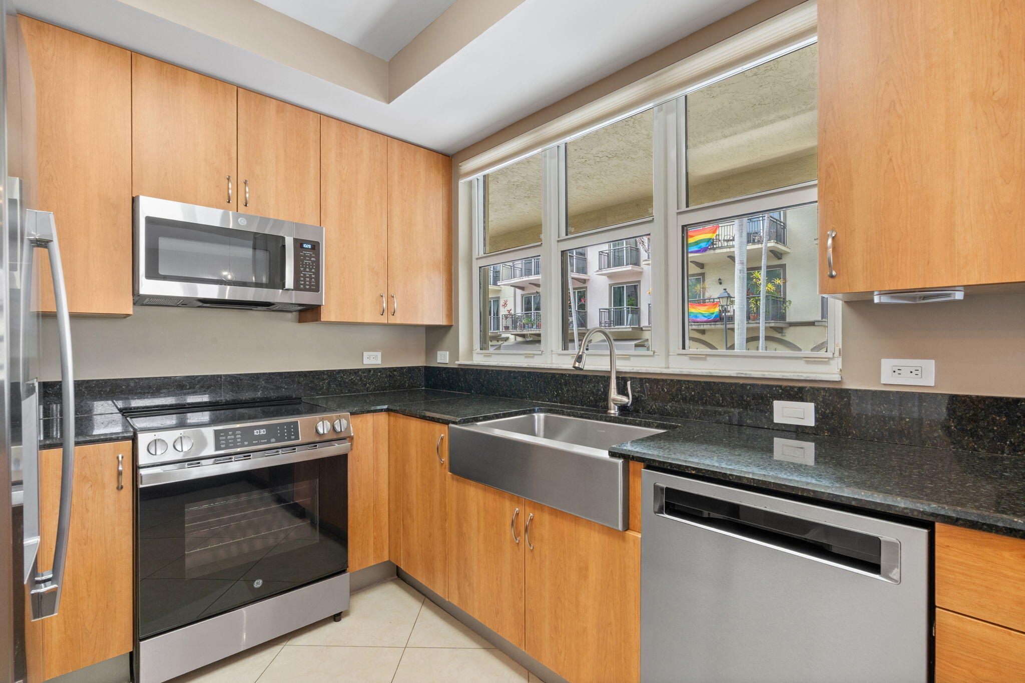 WILTON STATION RES CONDO - Residential