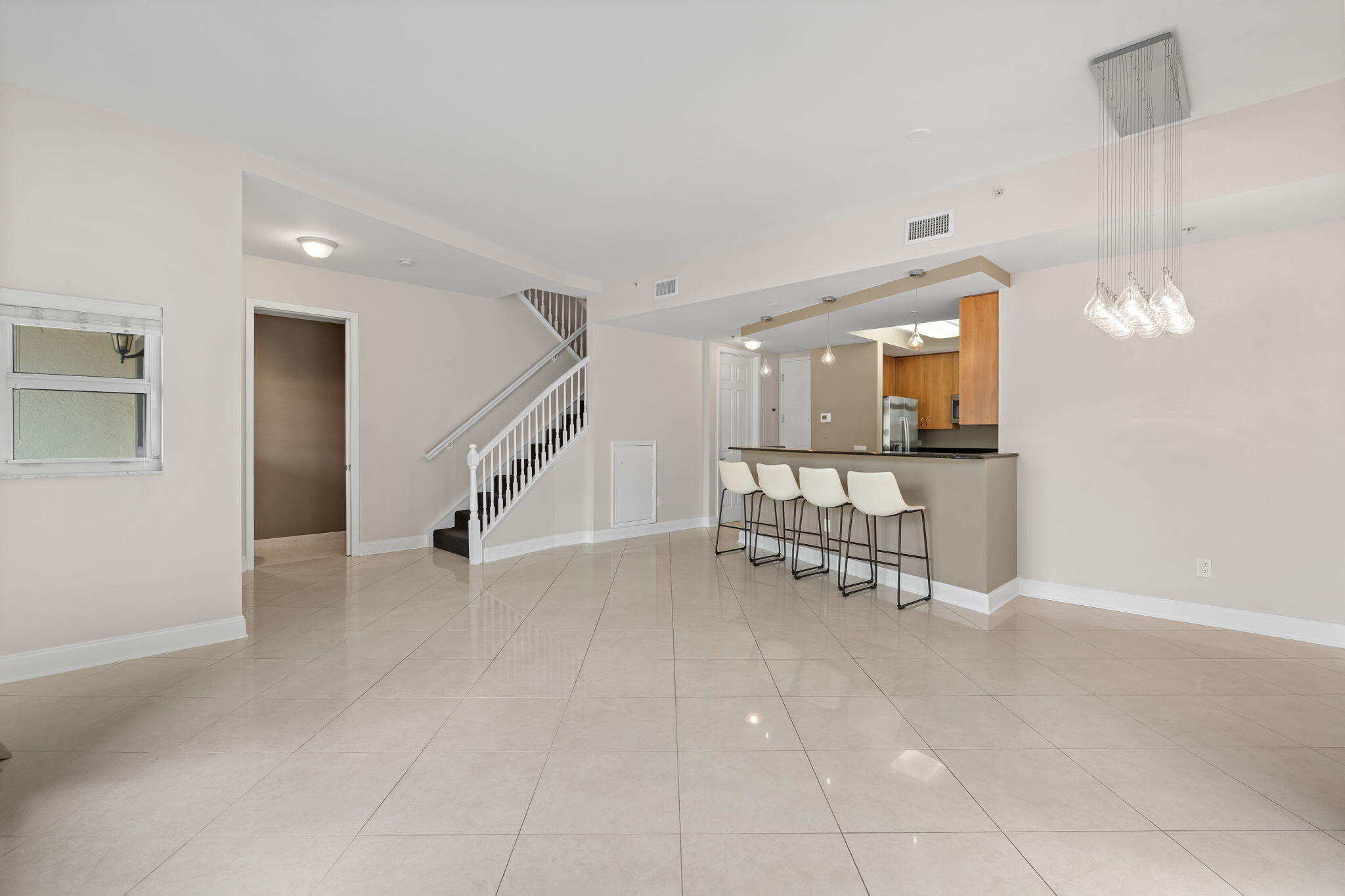 WILTON STATION RES CONDO - Residential
