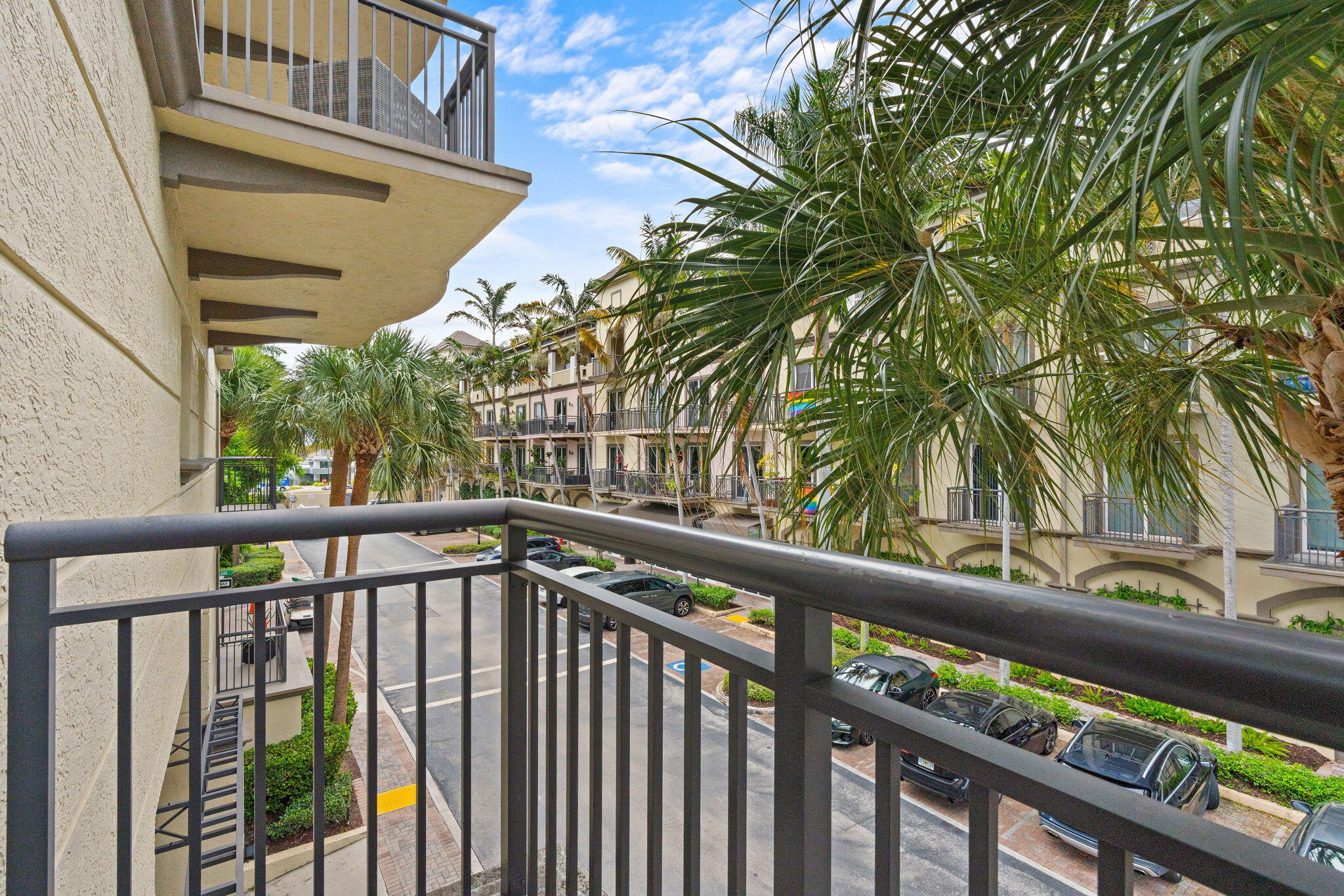 WILTON STATION RES CONDO - Residential