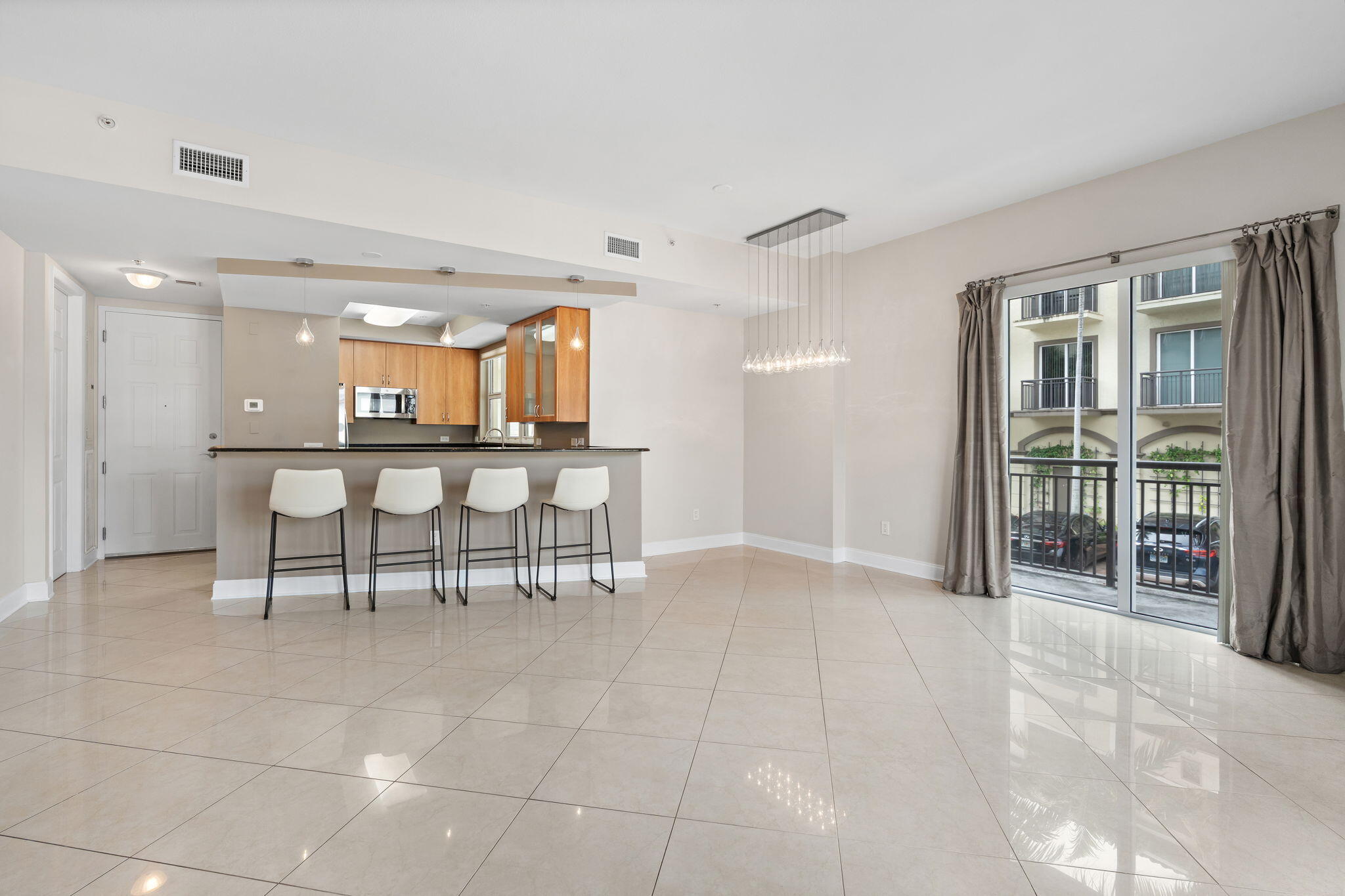 WILTON STATION RES CONDO - Residential