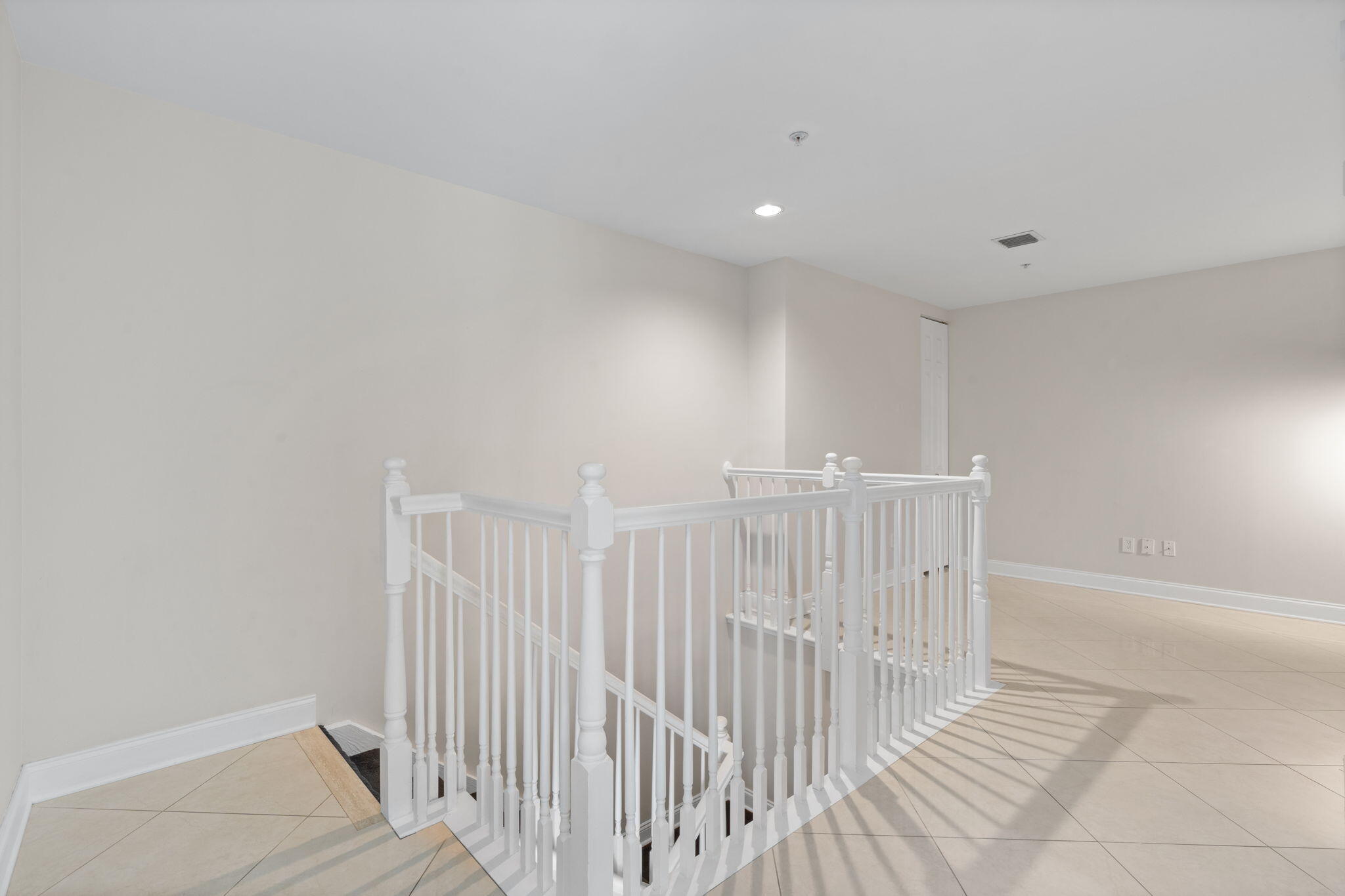 WILTON STATION RES CONDO - Residential