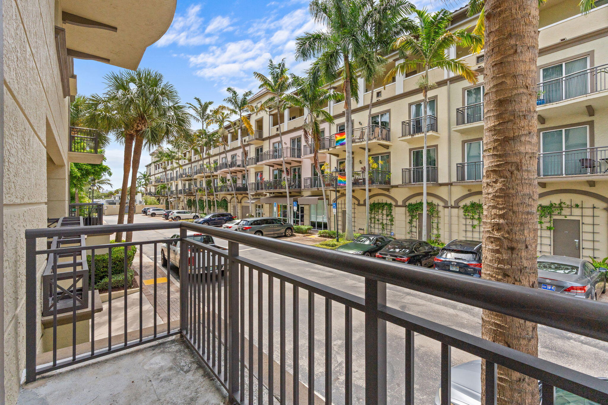 WILTON STATION RES CONDO - Residential