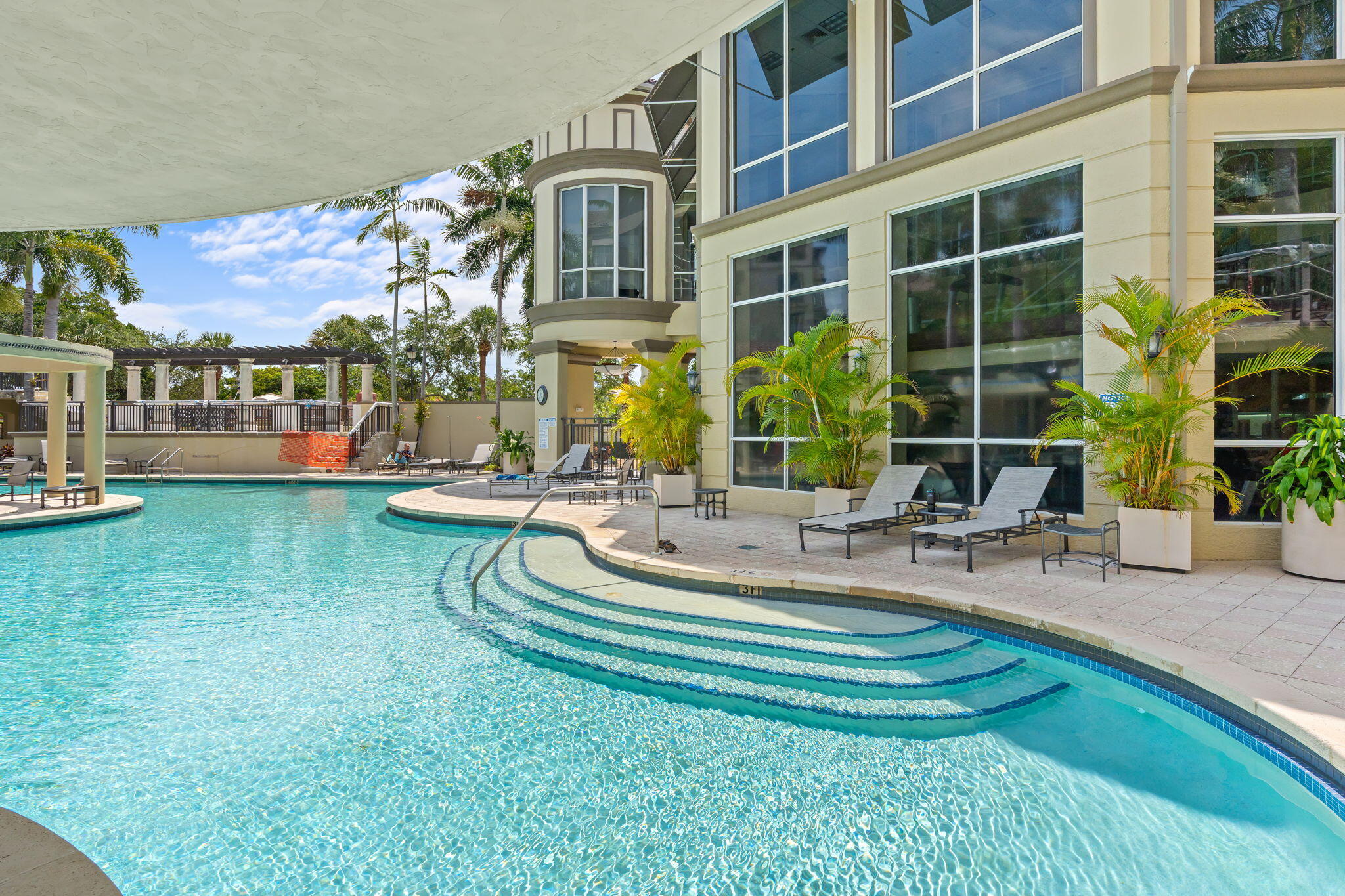 WILTON STATION RES CONDO - Residential