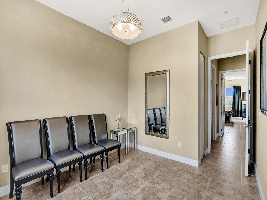 Centra Falls - Residential