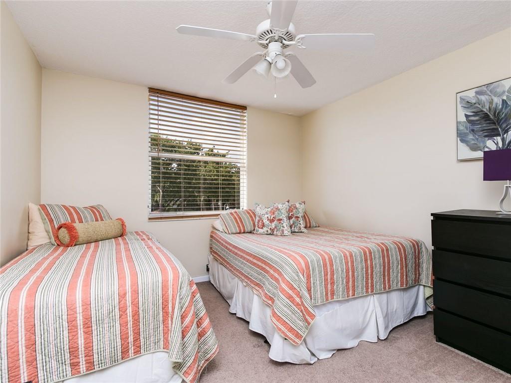 SHERIDAN BEACH CLUB - Residential