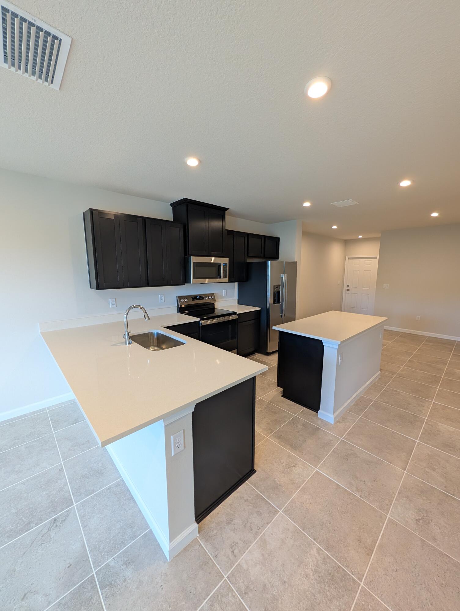 METES AND BOUNDS - Residential Lease