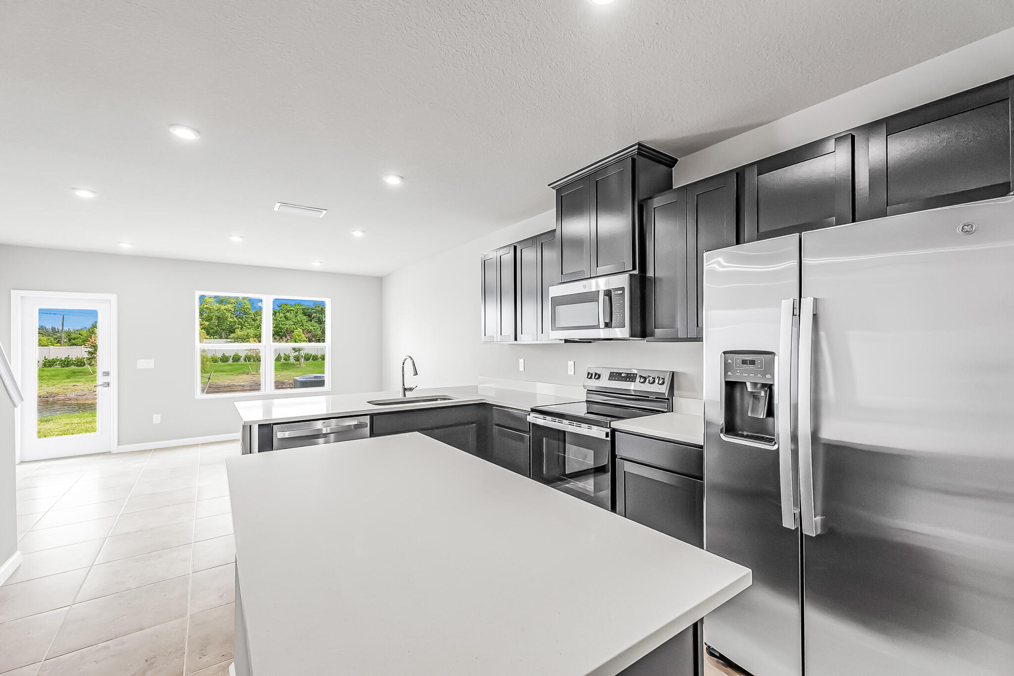 METES AND BOUNDS - Residential Lease