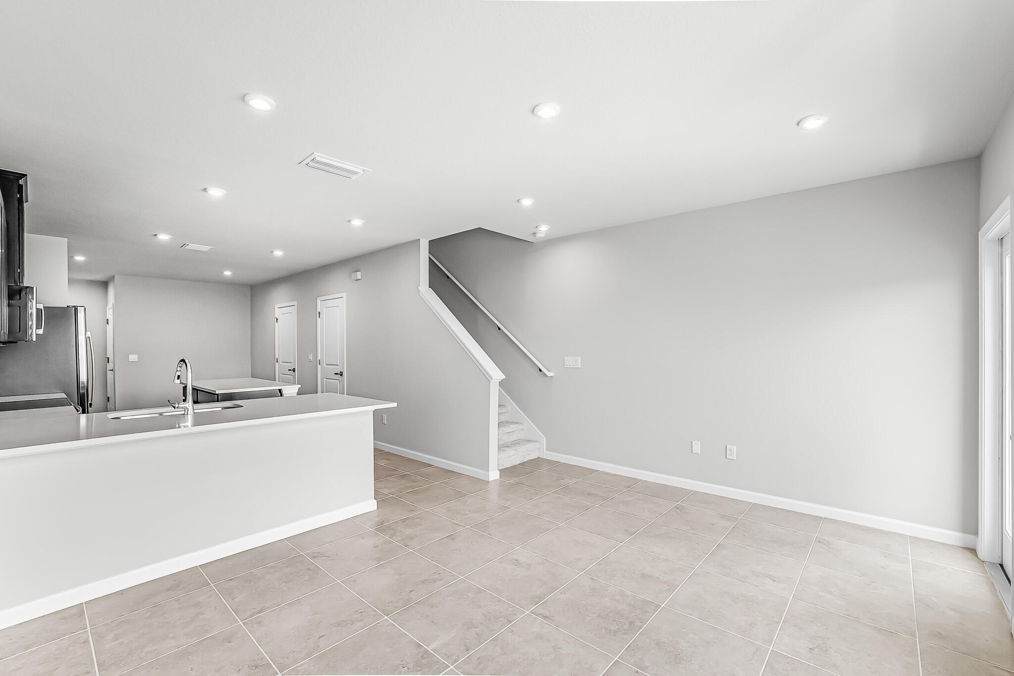 METES AND BOUNDS - Residential Lease