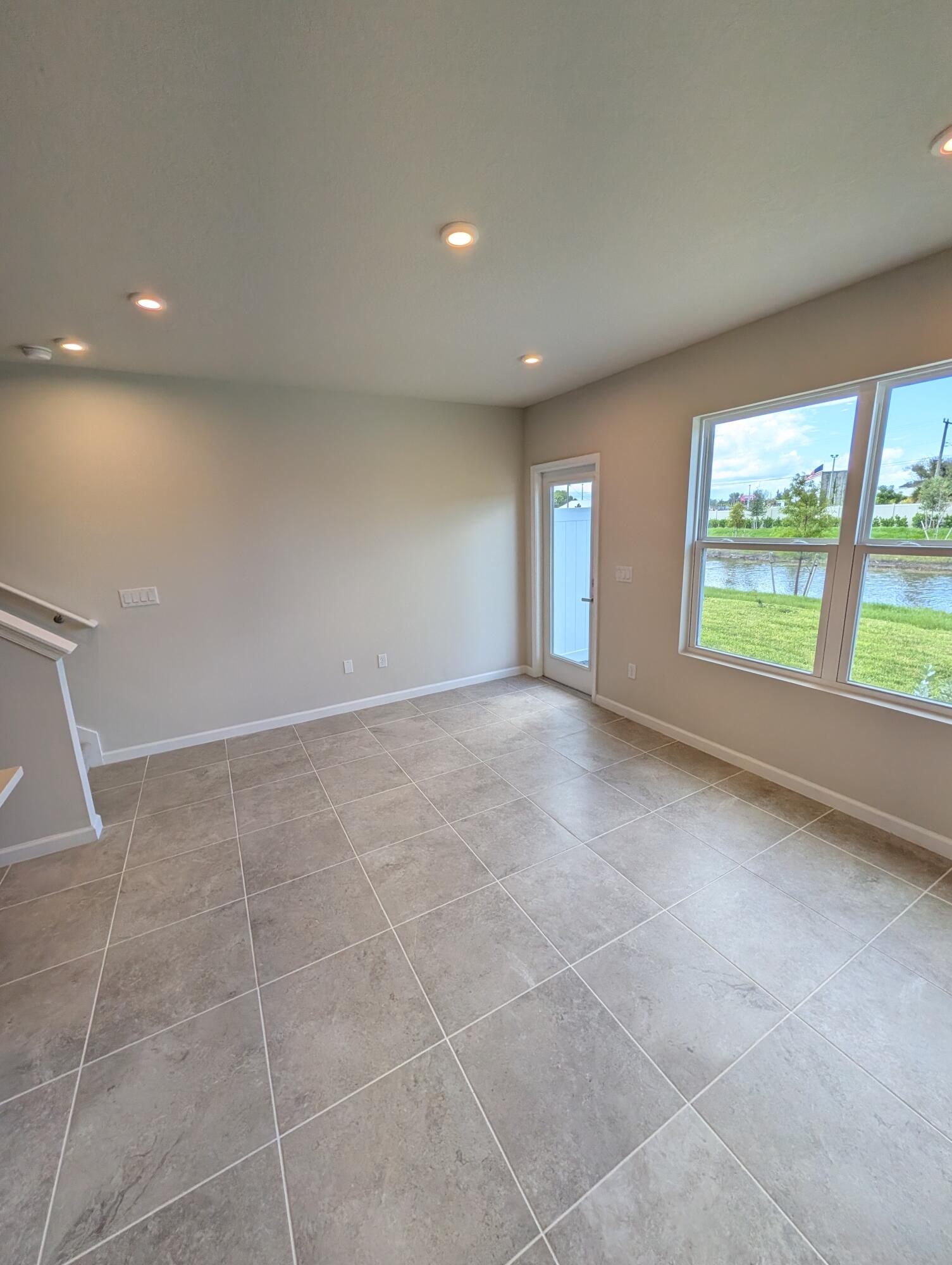 METES AND BOUNDS - Residential Lease