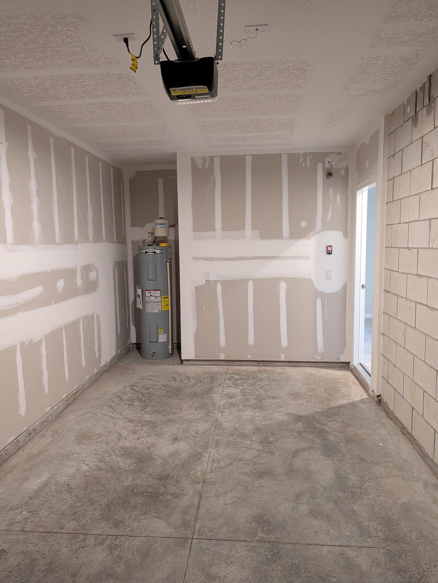 METES AND BOUNDS - Residential Lease