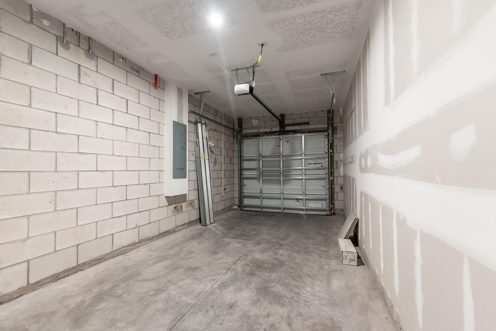 METES AND BOUNDS - Residential Lease