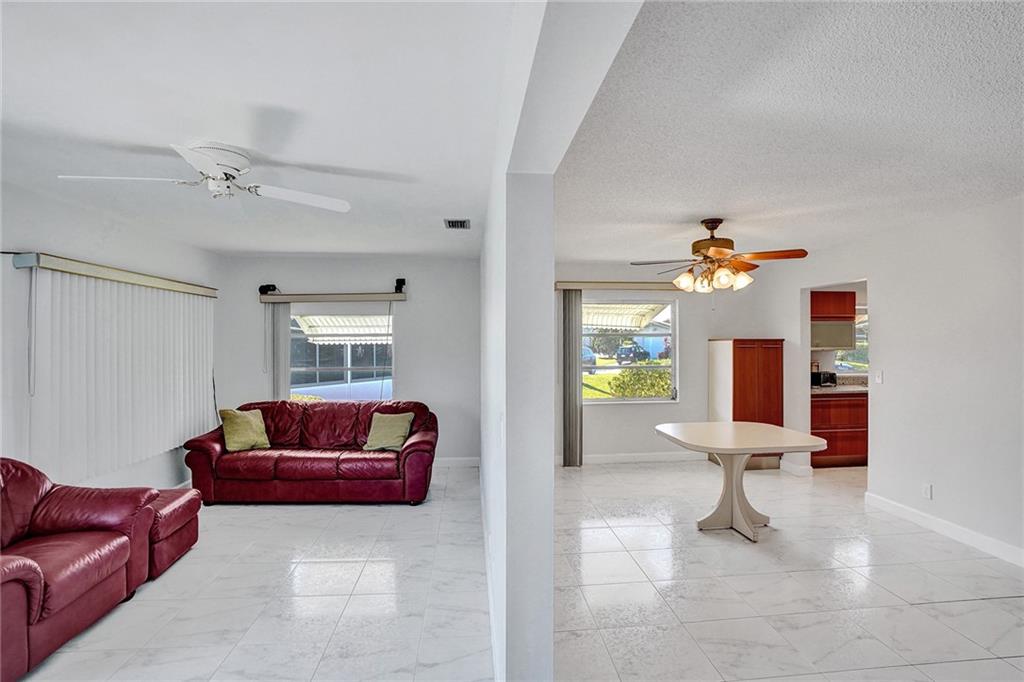Delray Villas - Residential