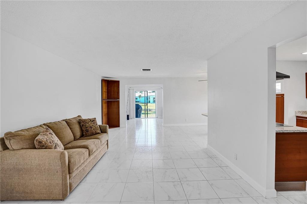 Delray Villas - Residential