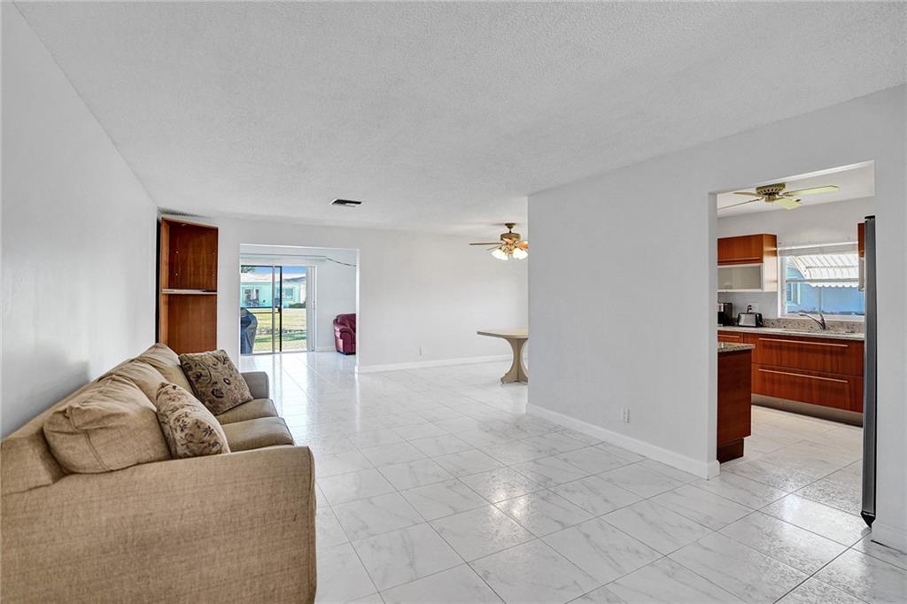 Delray Villas - Residential