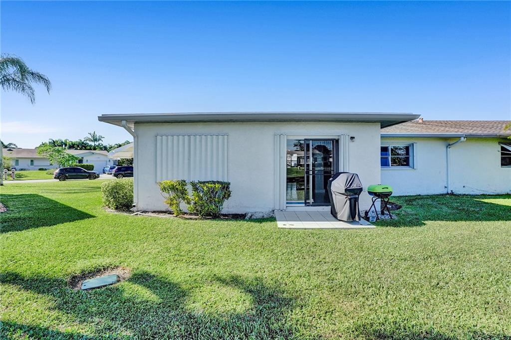 Delray Villas - Residential