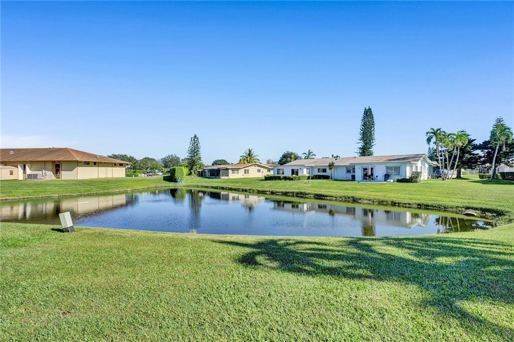 Delray Villas - Residential
