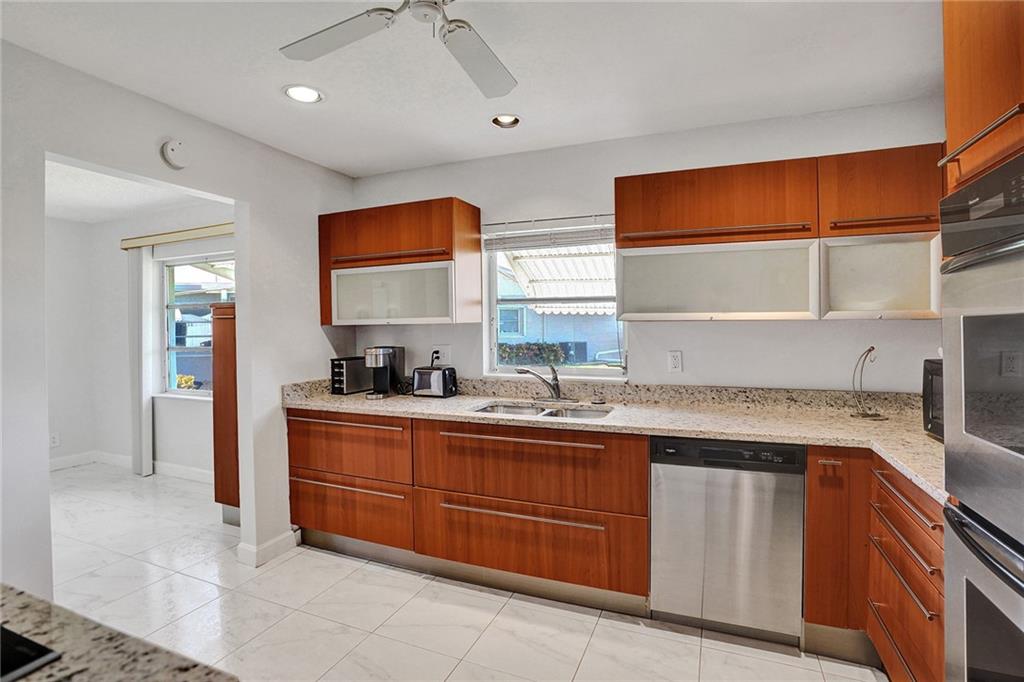 Delray Villas - Residential