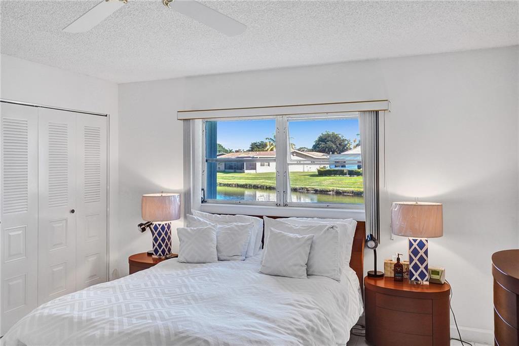 Delray Villas - Residential
