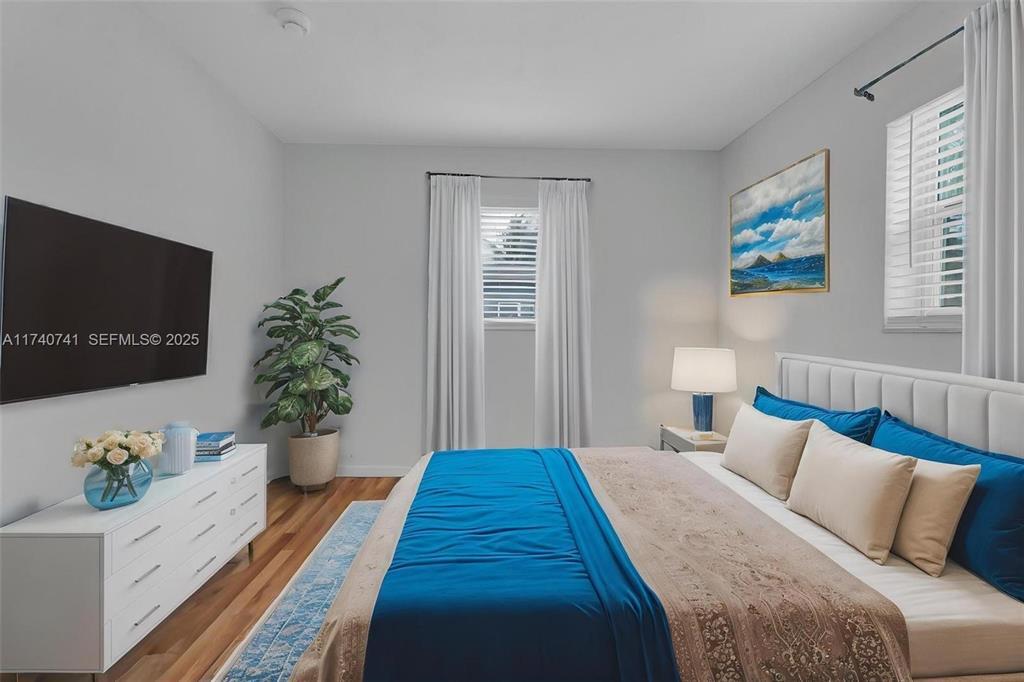 BEVERLY PARK - Residential Lease