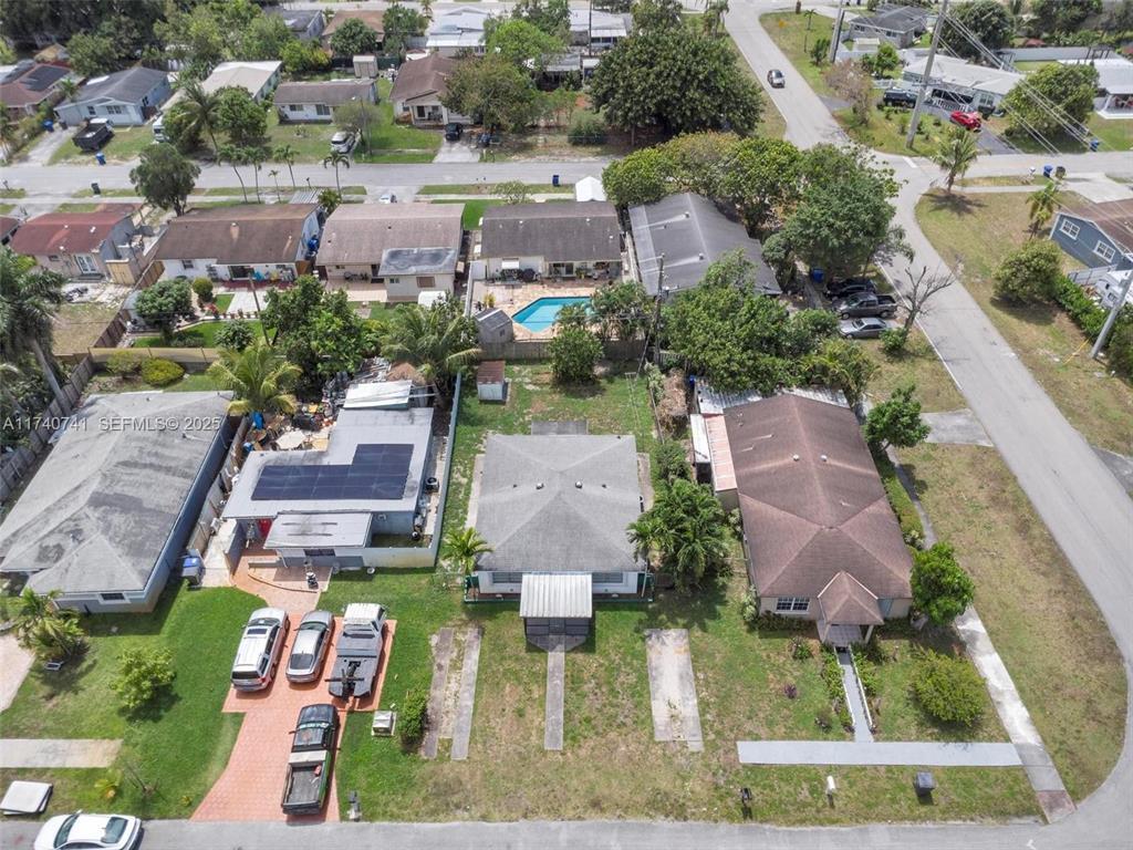 BEVERLY PARK - Residential Lease