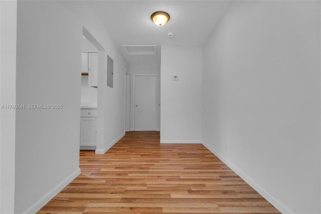 BEVERLY PARK - Residential Lease