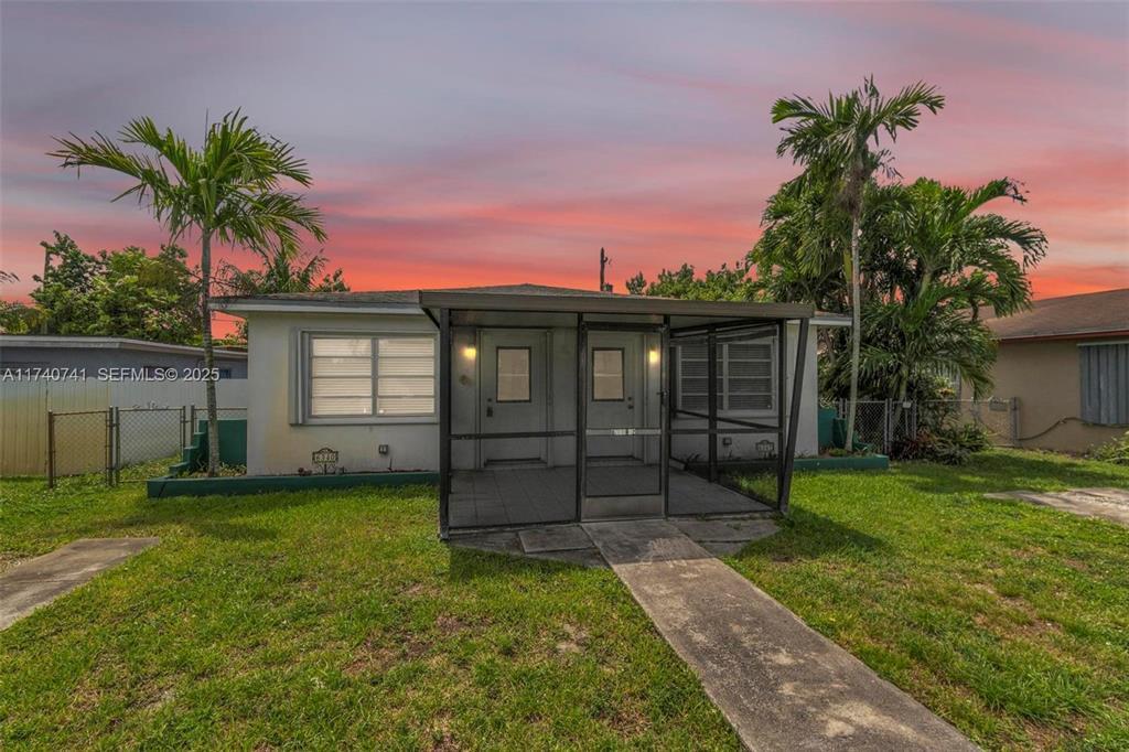 BEVERLY PARK - Residential Lease