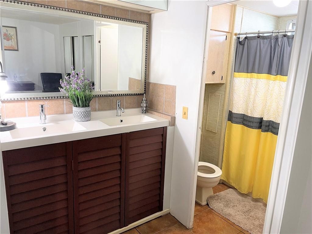 Ravenswood North 108-45 B - Residential