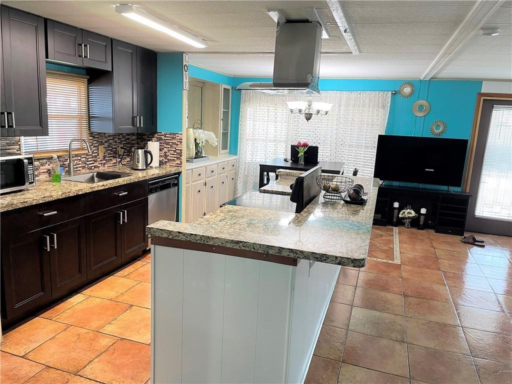 Ravenswood North 108-45 B - Residential