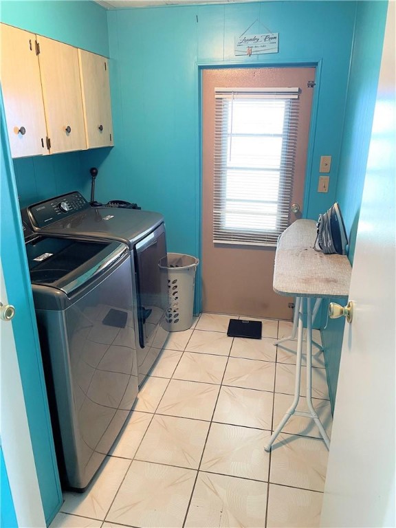 Ravenswood North 108-45 B - Residential