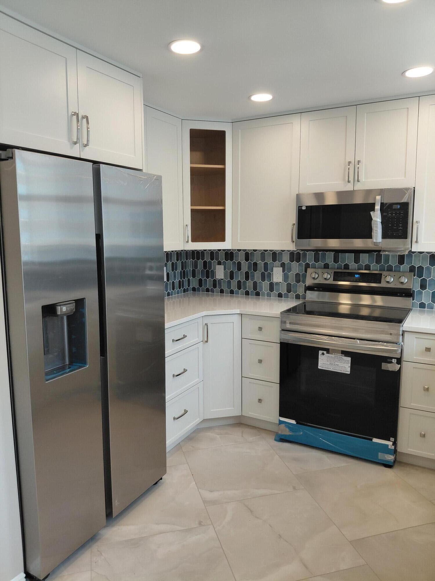 POMPANO AEGEAN CONDO - Residential Lease